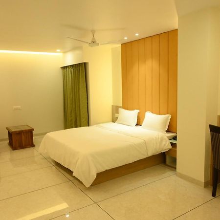 Hotel Parqotel Arnāla エクステリア 写真