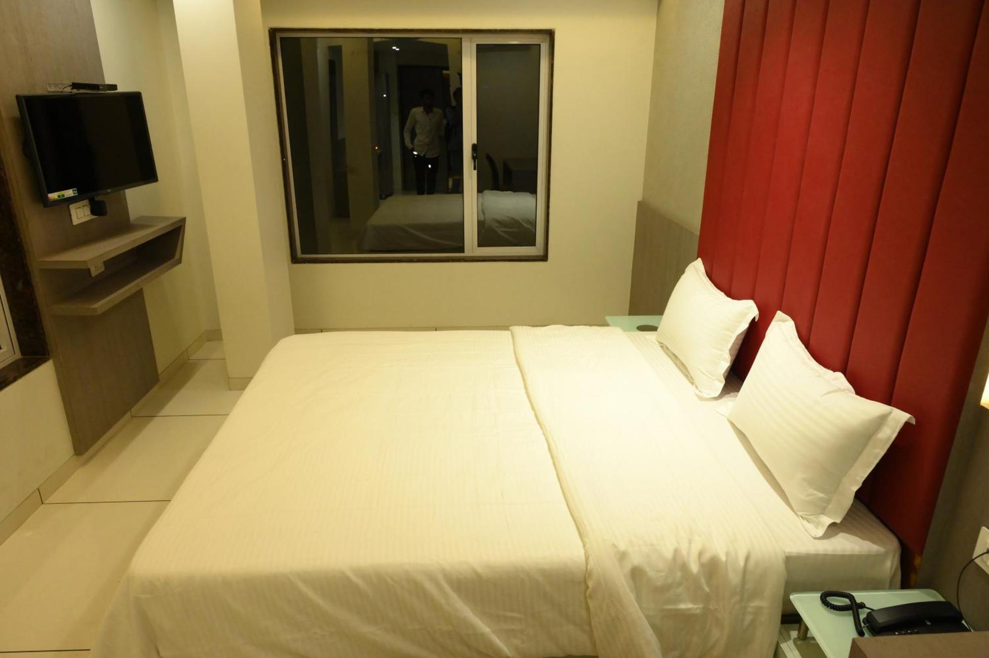 Hotel Parqotel Arnāla エクステリア 写真