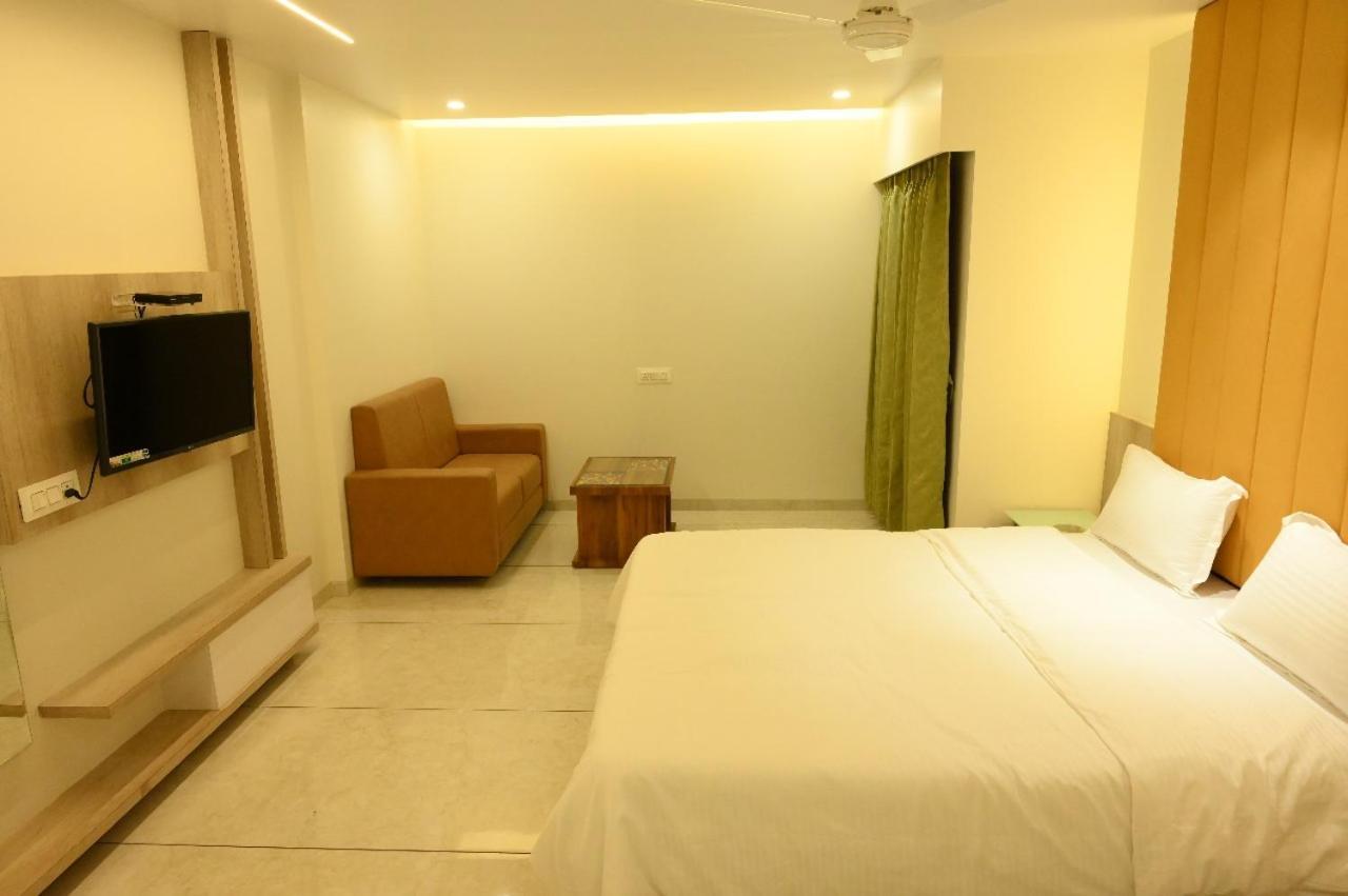 Hotel Parqotel Arnāla エクステリア 写真